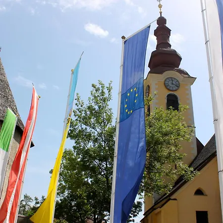 3landenpunt At-slo-it Bij De Piste * Arnoldstein