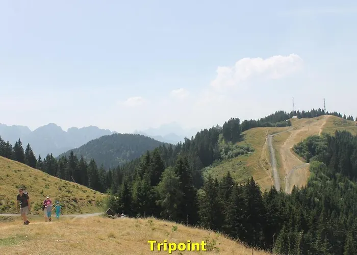 3landenpunt At-slo-it Bij De Piste