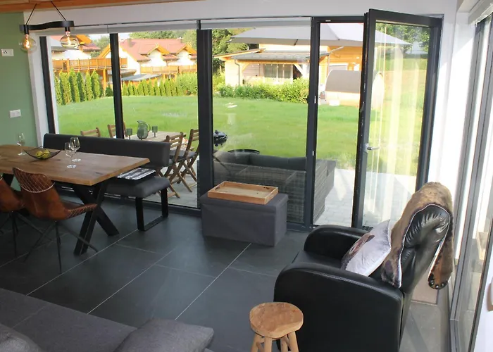 3landenpunt At-slo-it Bij De Piste * Arnoldstein