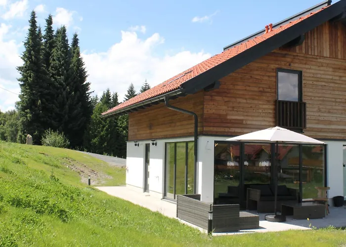 Holiday home 3landenpunt At-slo-it Bij De Piste Arnoldstein